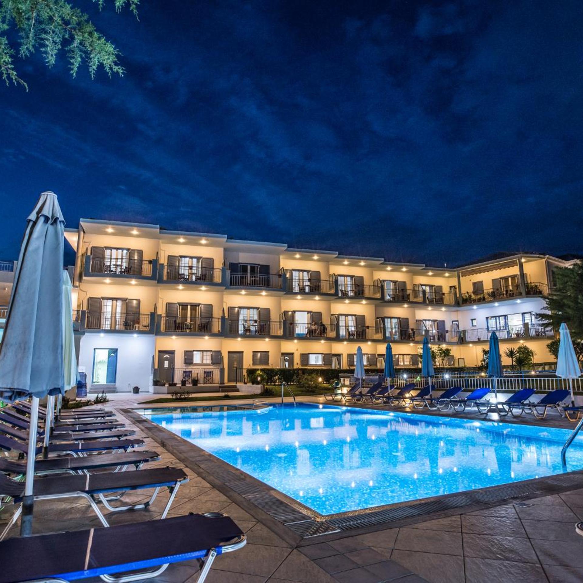 Cliff Bay Hotel 7/62