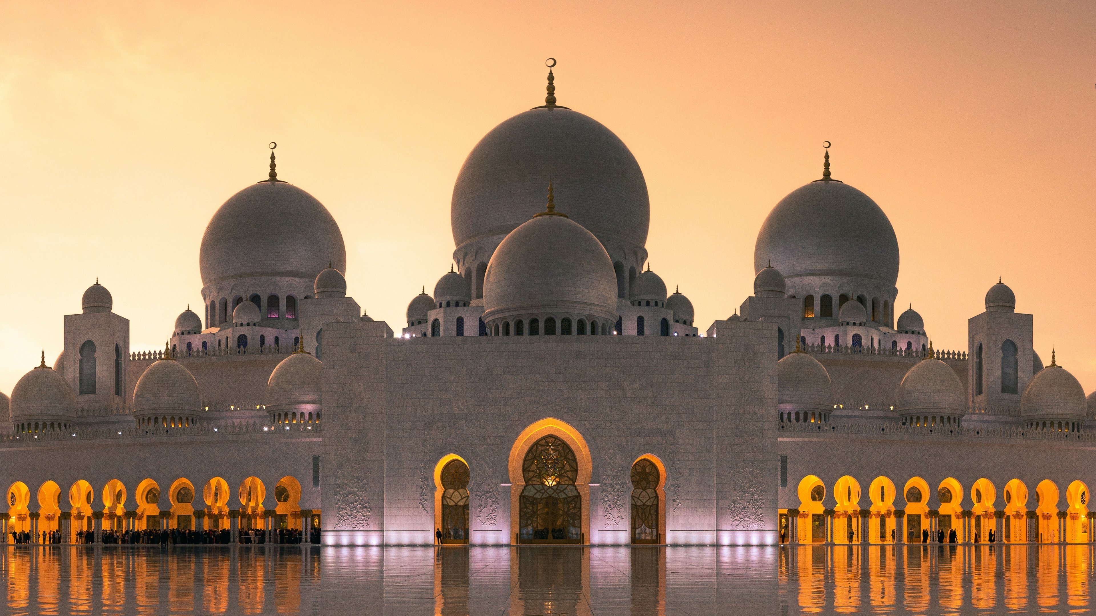 INTERCONTINENTAL ABU DHABI RESIDENCE 55/65