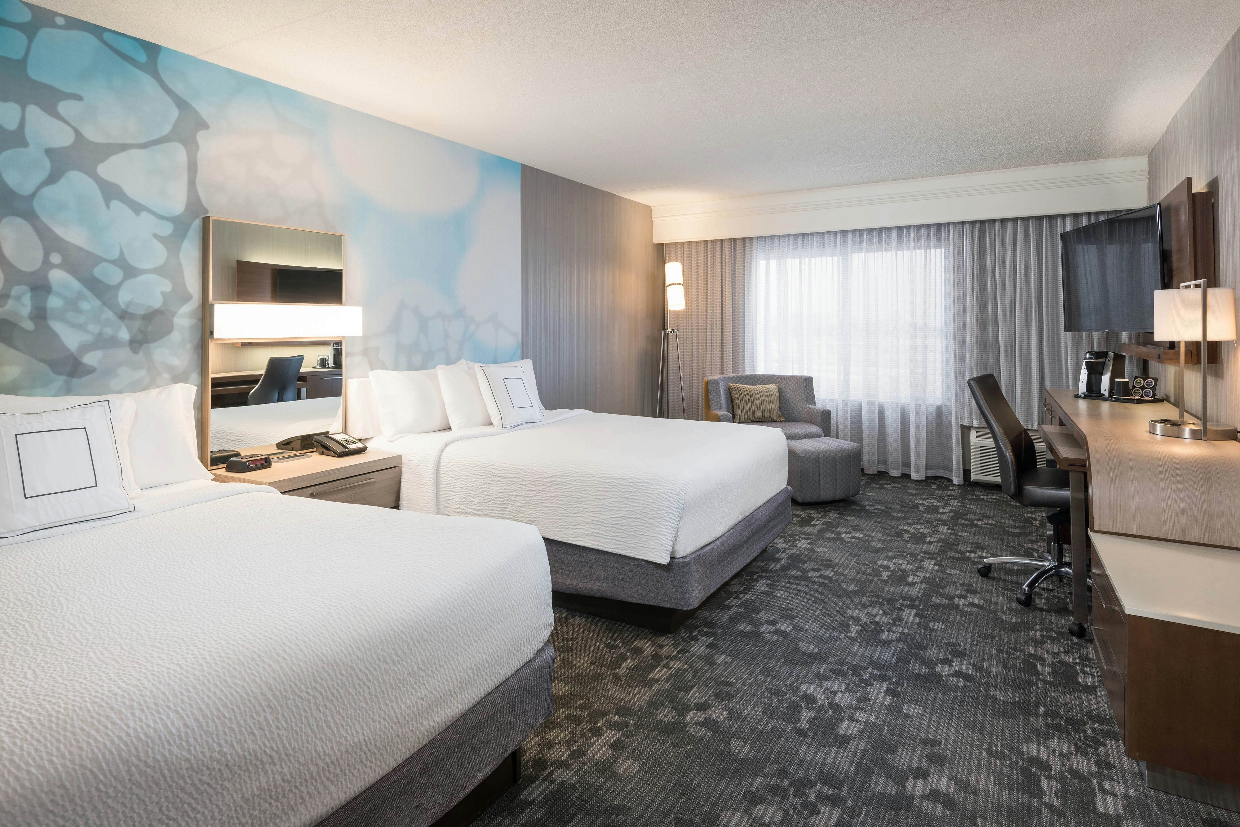 room, 2 queen beds