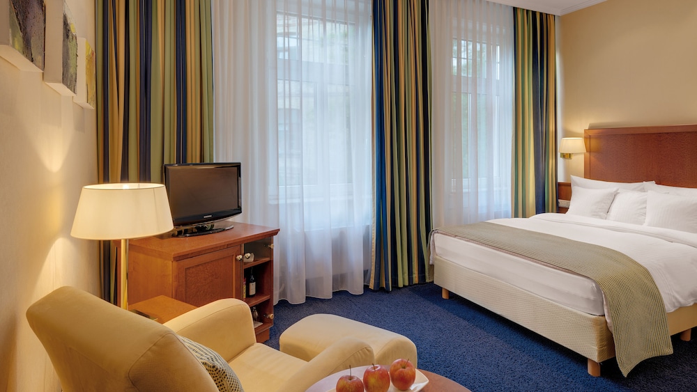 Hotel Oranien Wiesbaden 22/66