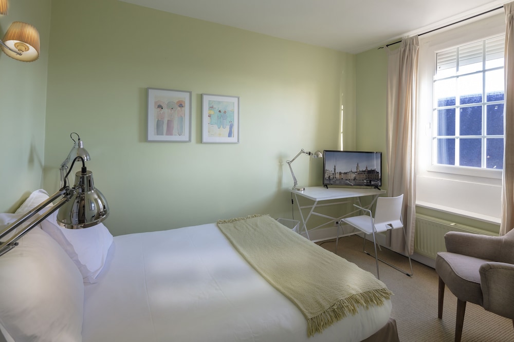 Hotel Brueghel 7/71