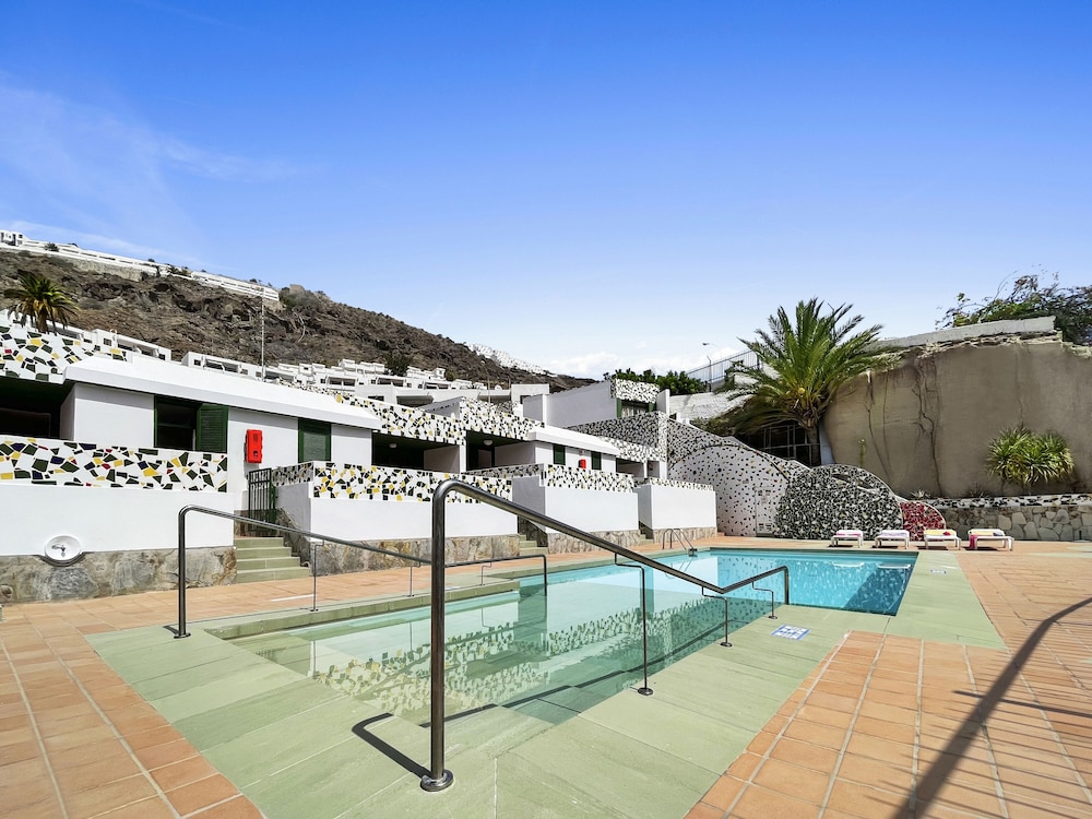 Parque Raquel Bungalows 10/34