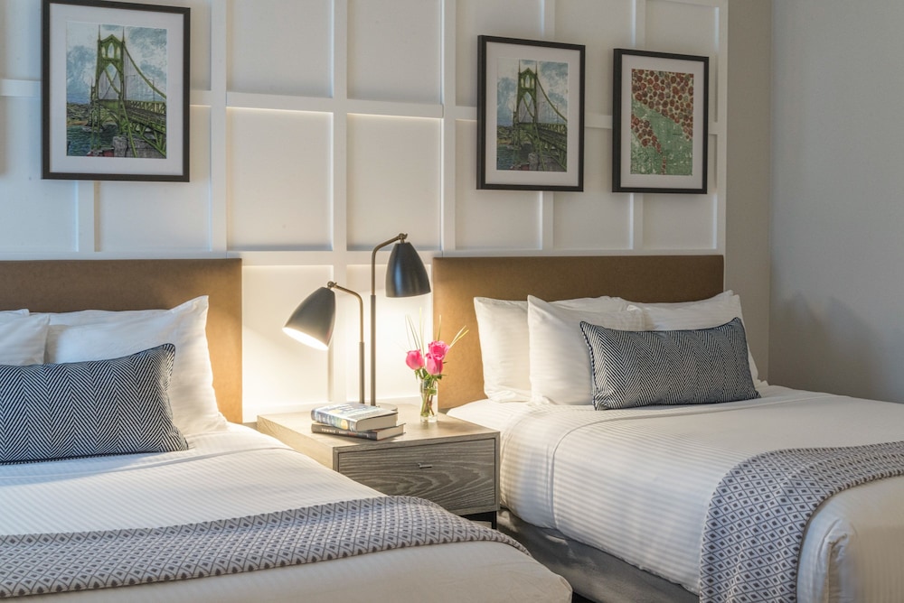 The Heathman Hotel 26/77