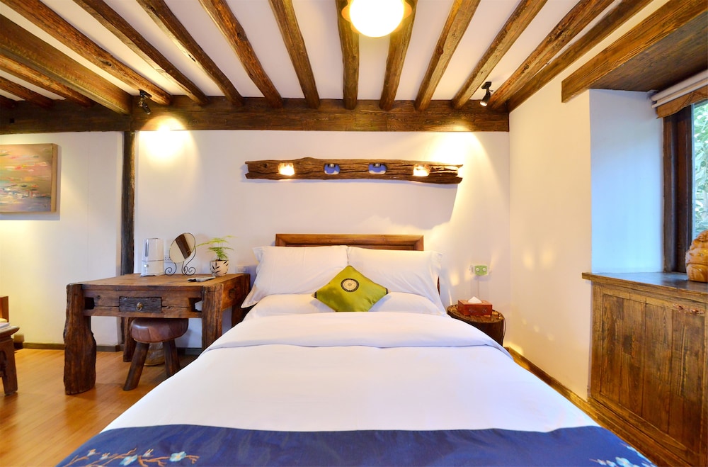 Lijiang Shuhe Youyiju Private Club 7/50