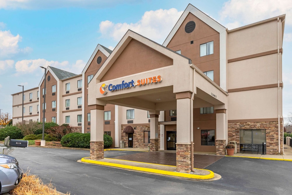 Comfort Suites Johnson City Near University 1/36