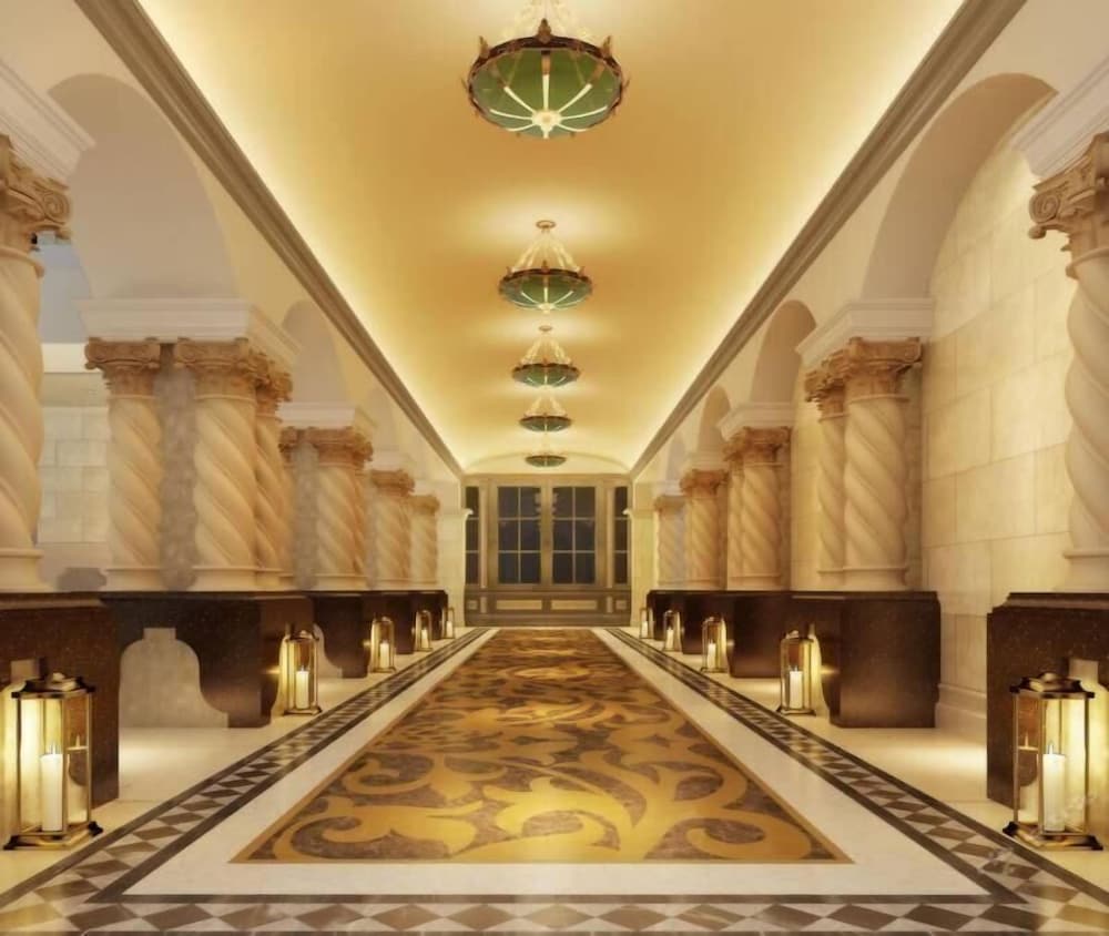 Wuhan Harvest International Hotel 7/57