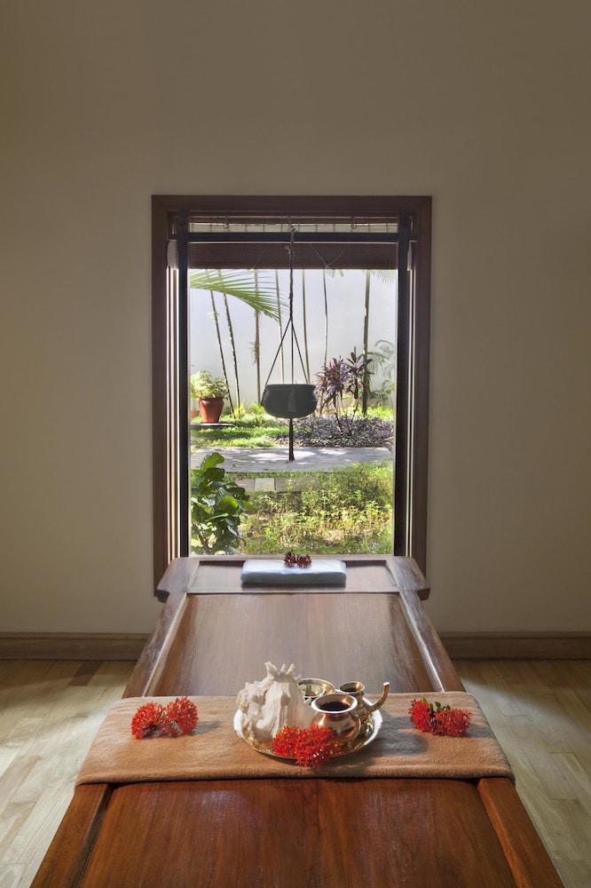 The Fern Kochi, Series by Marriott 27/61