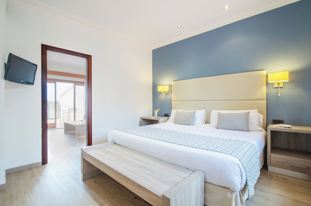 Menorca Binibeca by Pierre & Vacances Premium 12/50