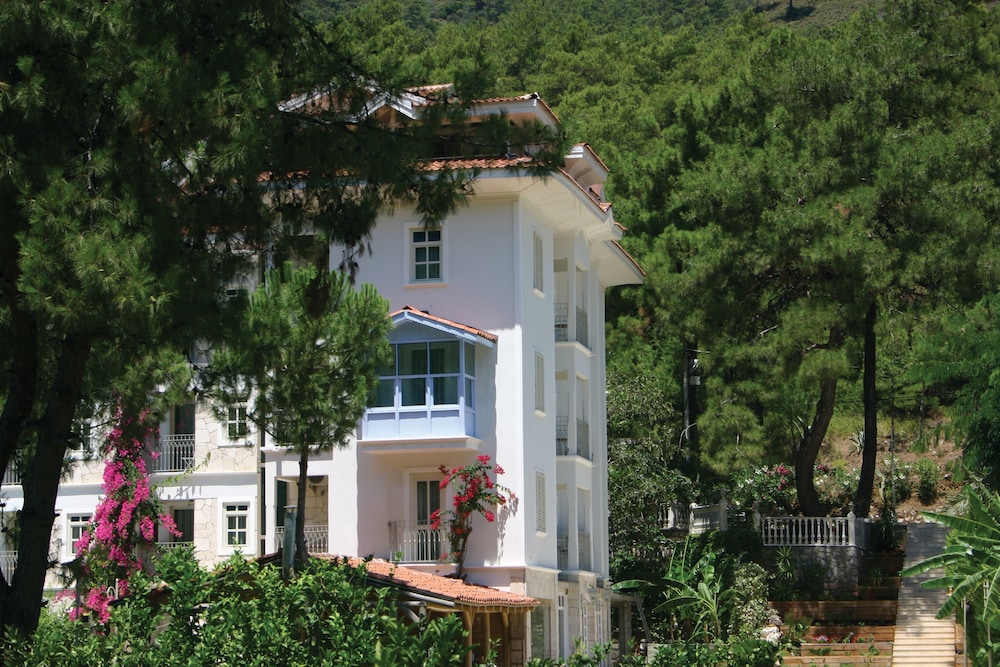 Petunya Konak Hotel 44/50