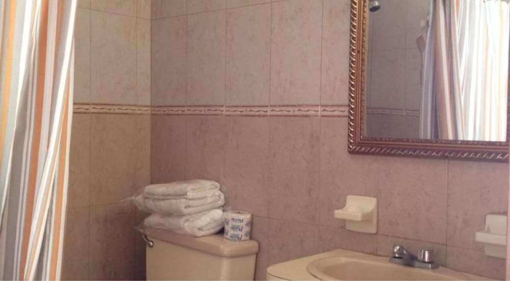 Hotel Costa Inn 22/55