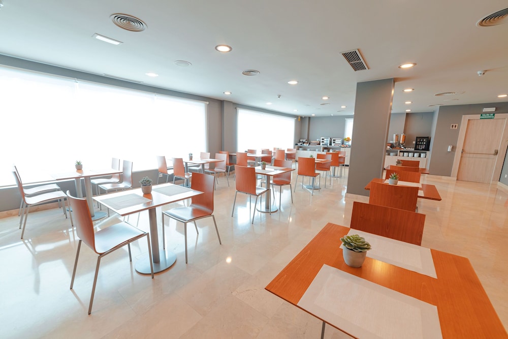 Hotel Monte Rozas 38/50