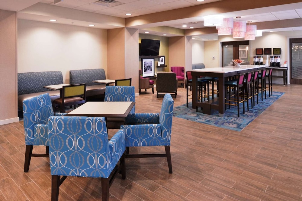 Hampton Inn Leavenworth 26/42