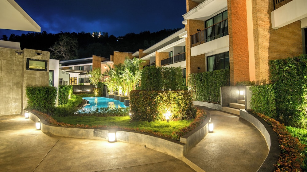 B2 Mae Hong Son Premier Hotel 53/59