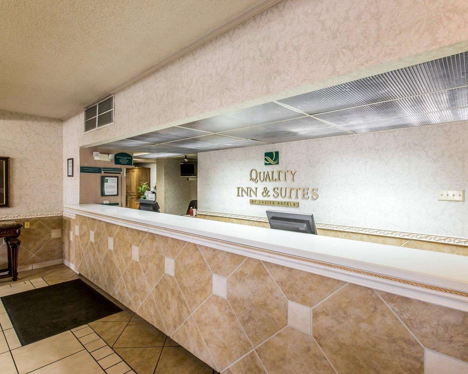 Quality Inn & Suites Waycross 7/45