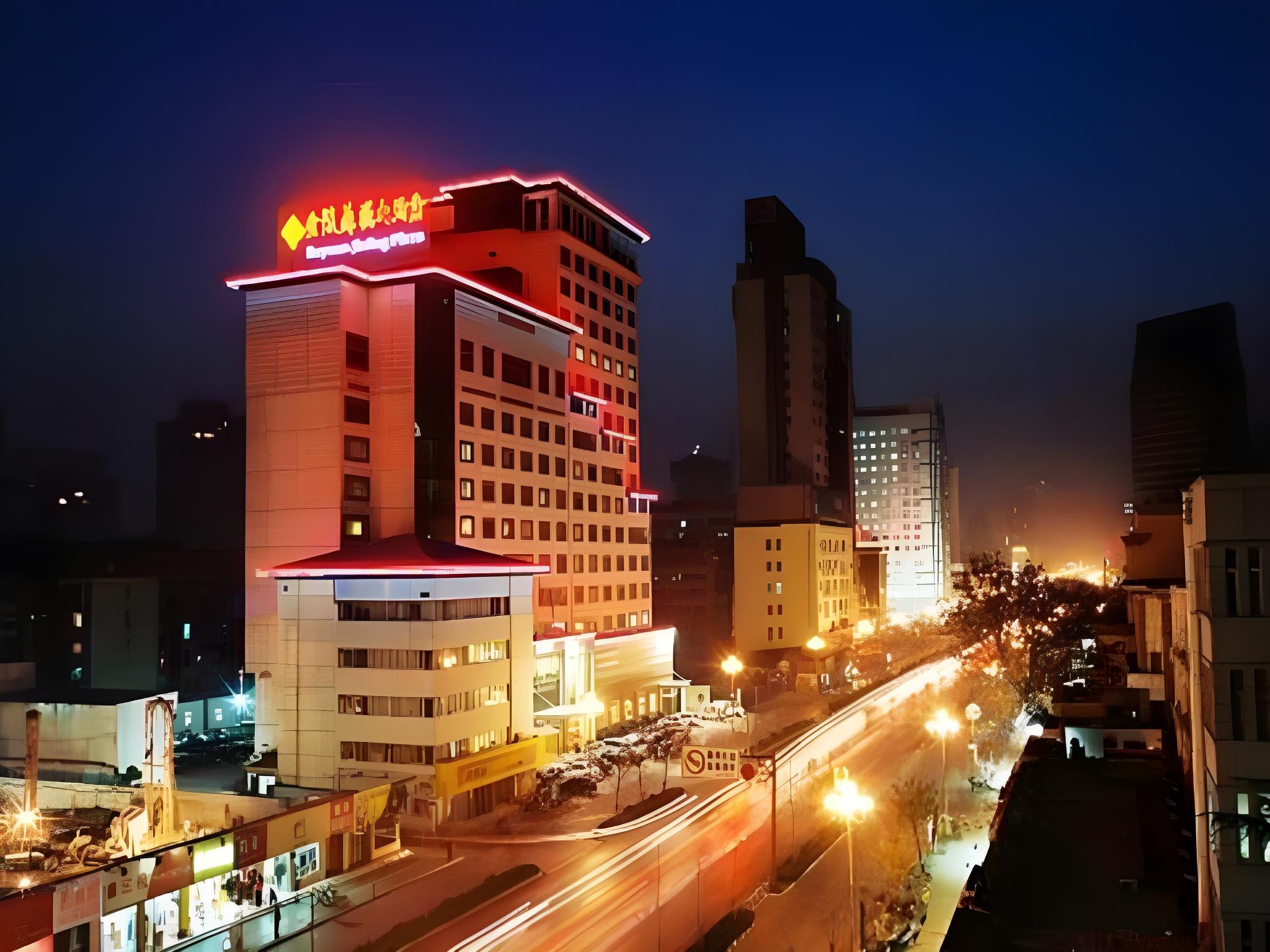 Jinyuan Jinling Plaza 7/63