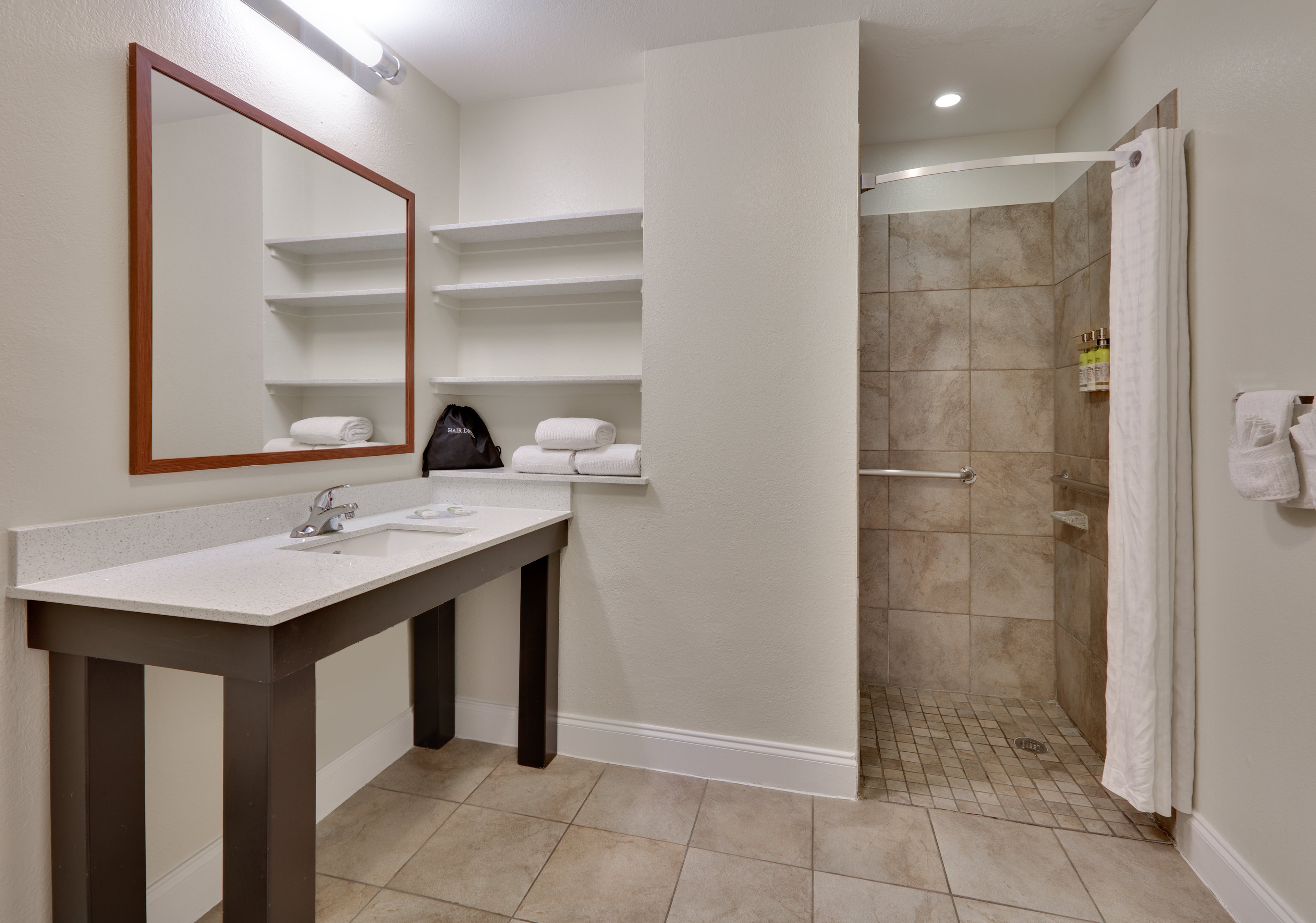Candlewood Suites Dallas Market Cntr-Love Field 22/22