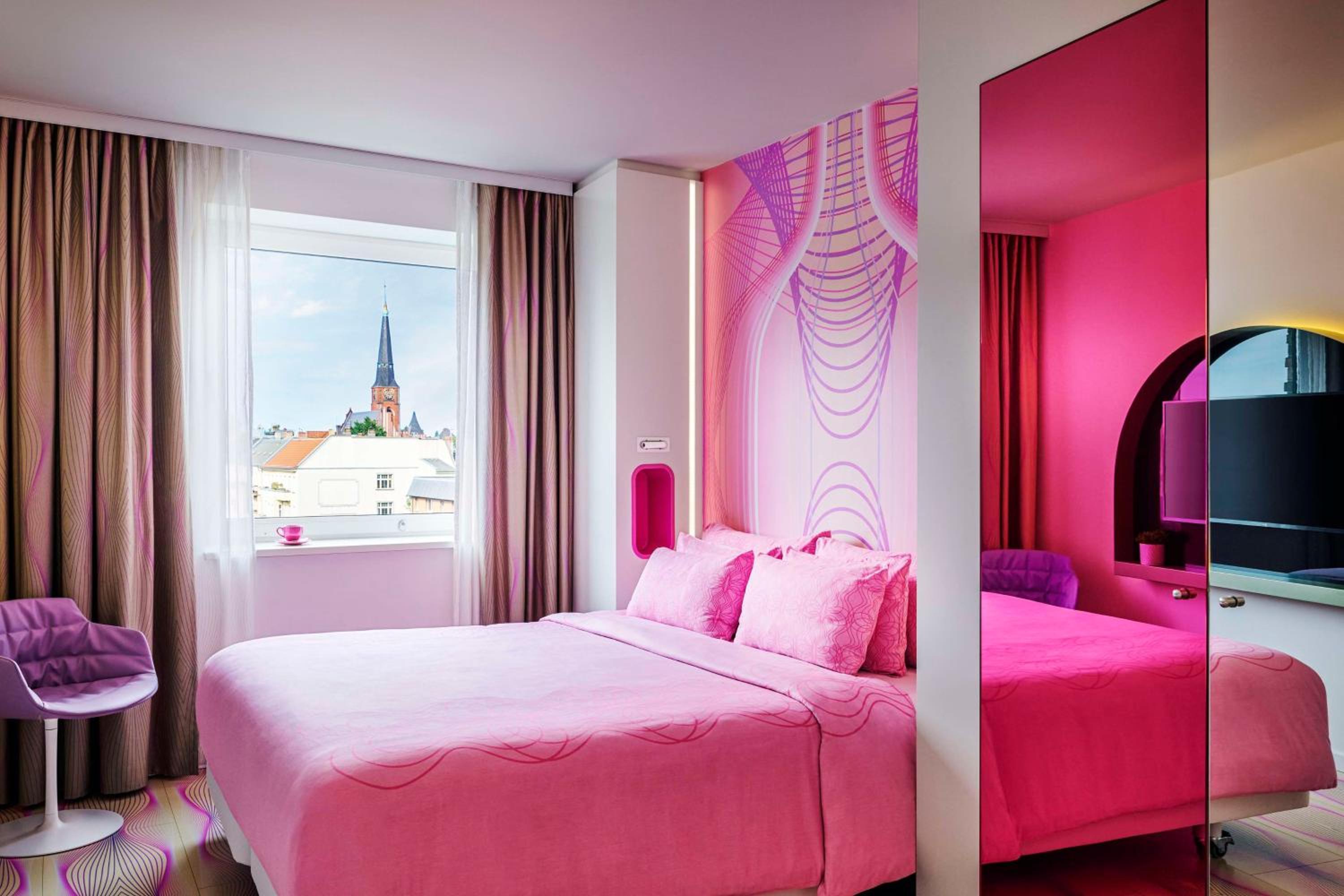 Nhow, Double or Twin Bed