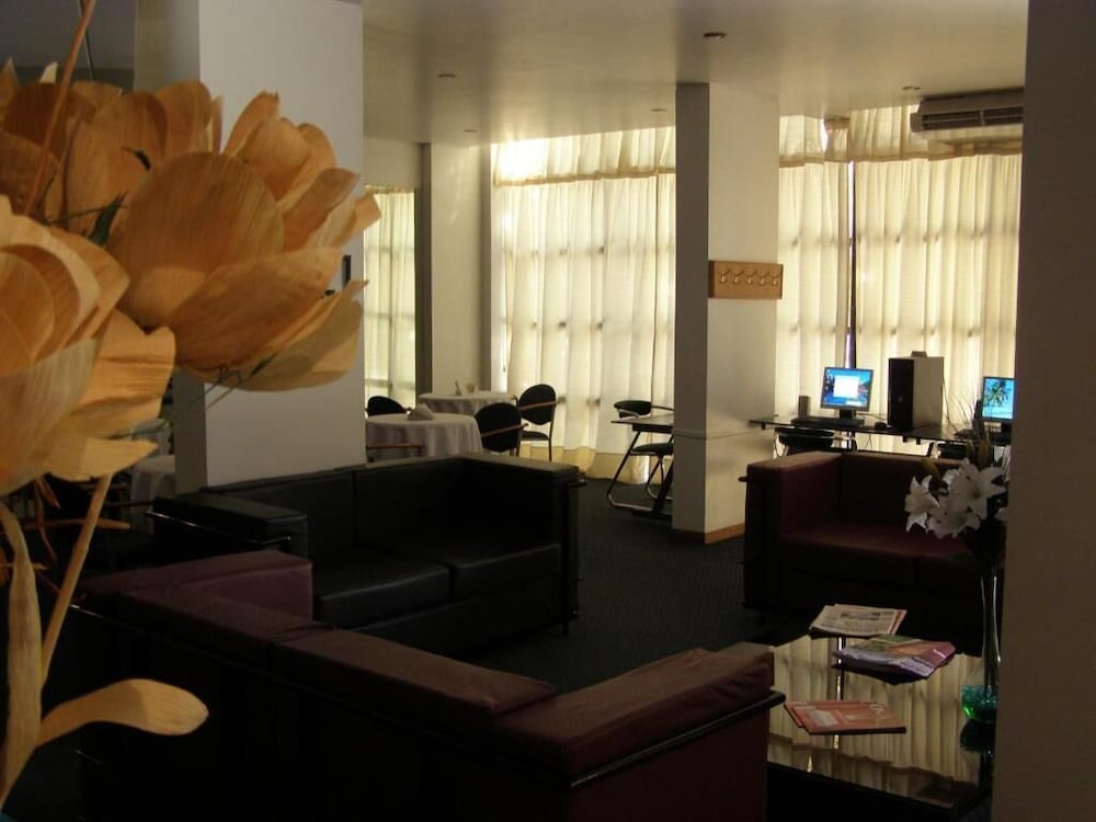 Apart Hotel Alvear 18/23
