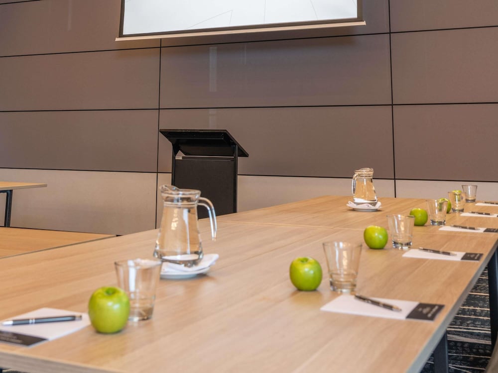 Novotel Sydney Cabramatta 33/47