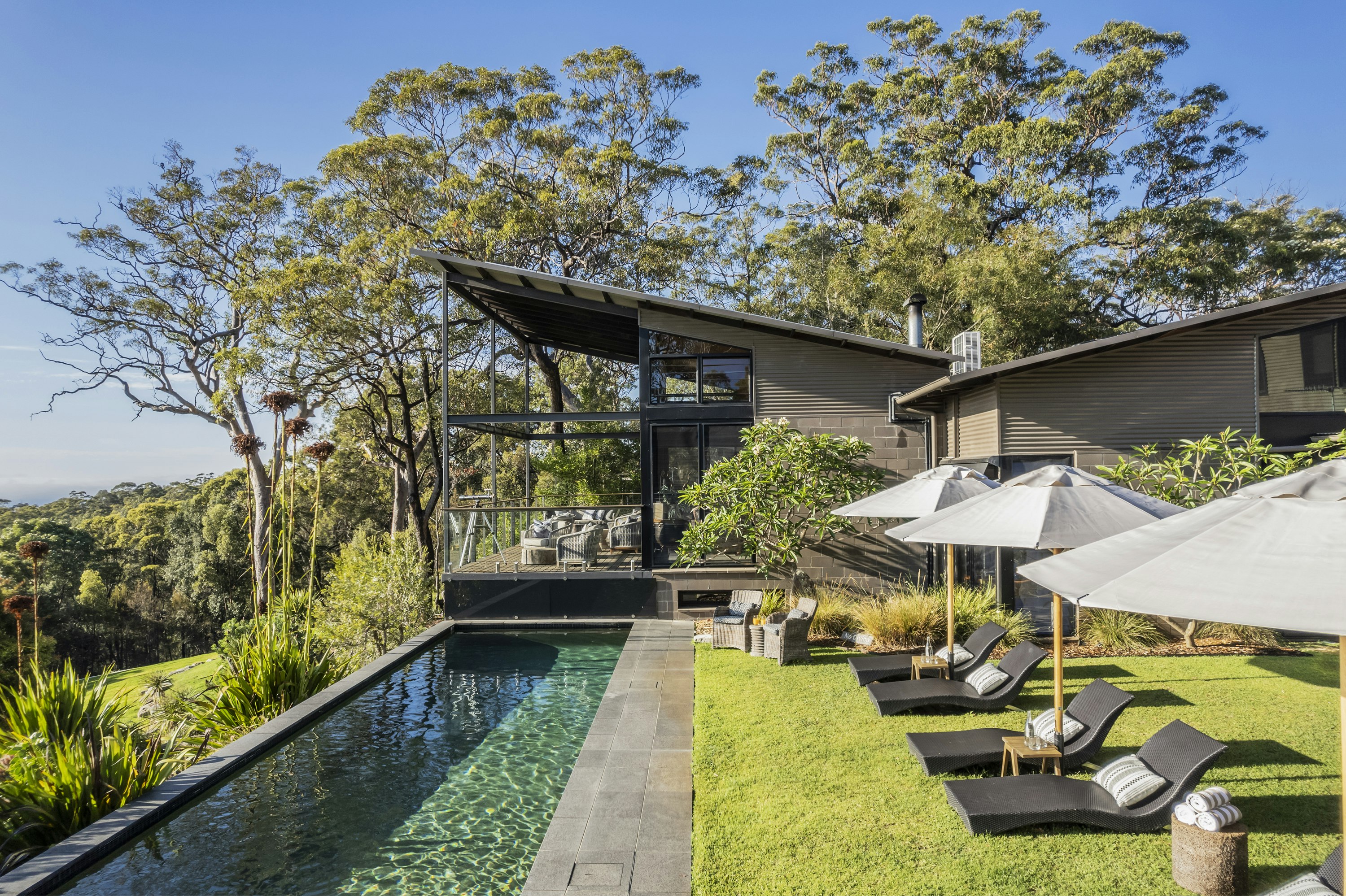 Spicers Sangoma Retreat 15/16