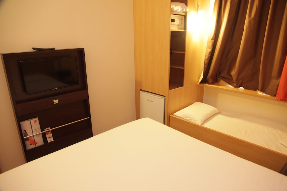 Ibis Sertaozinho 15/40