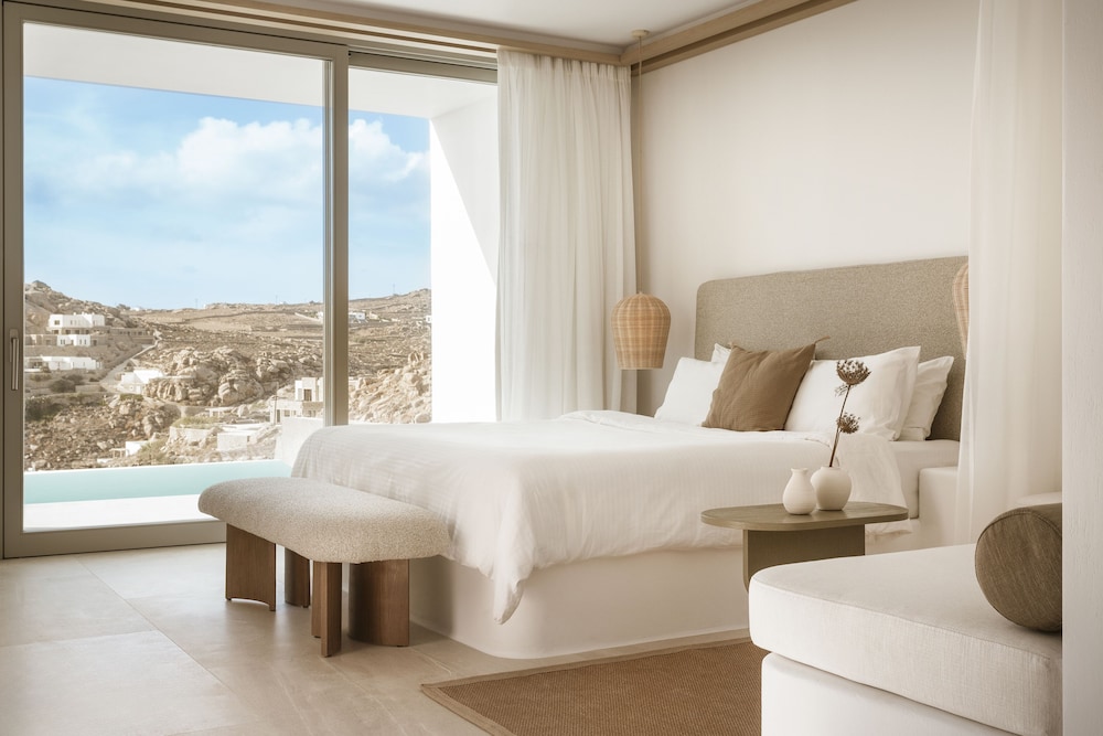 Pool, Superior, Suite, Sea View، Mykonos Flow - Super Paradise 7/10