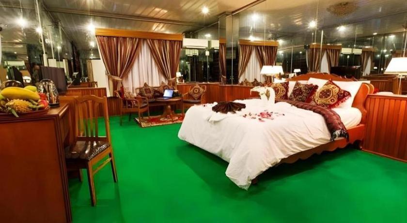 Asia Hotel 23/45