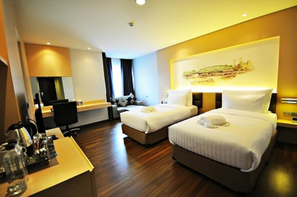 Parinda Hotel 11/41