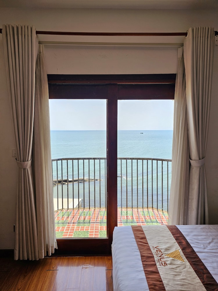 Venus Hotel - Massage & Sky Bar 21/43