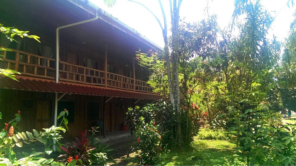 Miss Junies Lodge 1/44