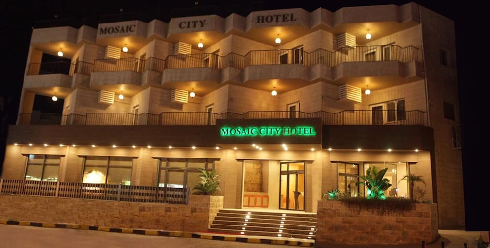 Mosaic City Hotel 1/39