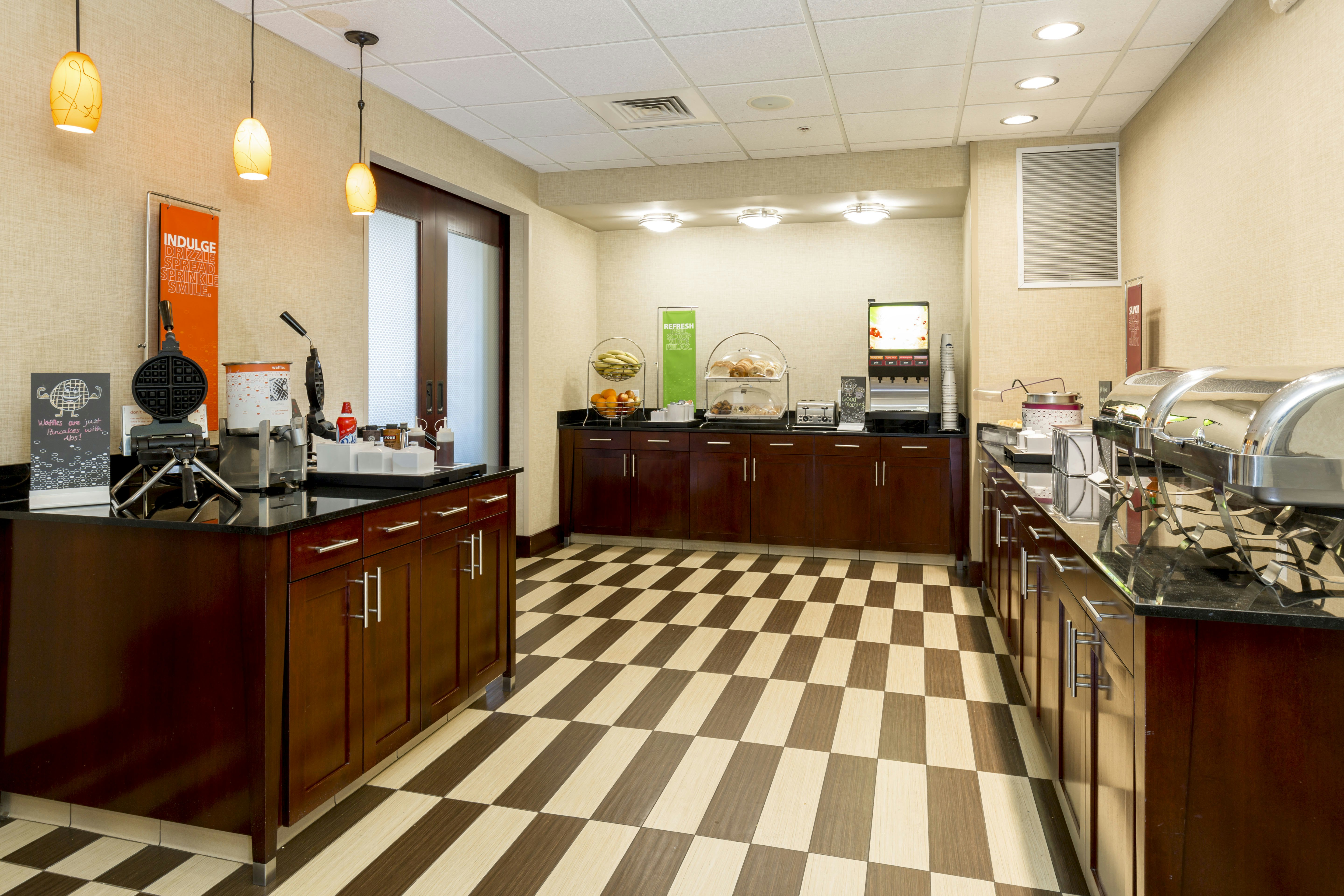 Hampton Inn Santa Barbara/Goleta 9/50