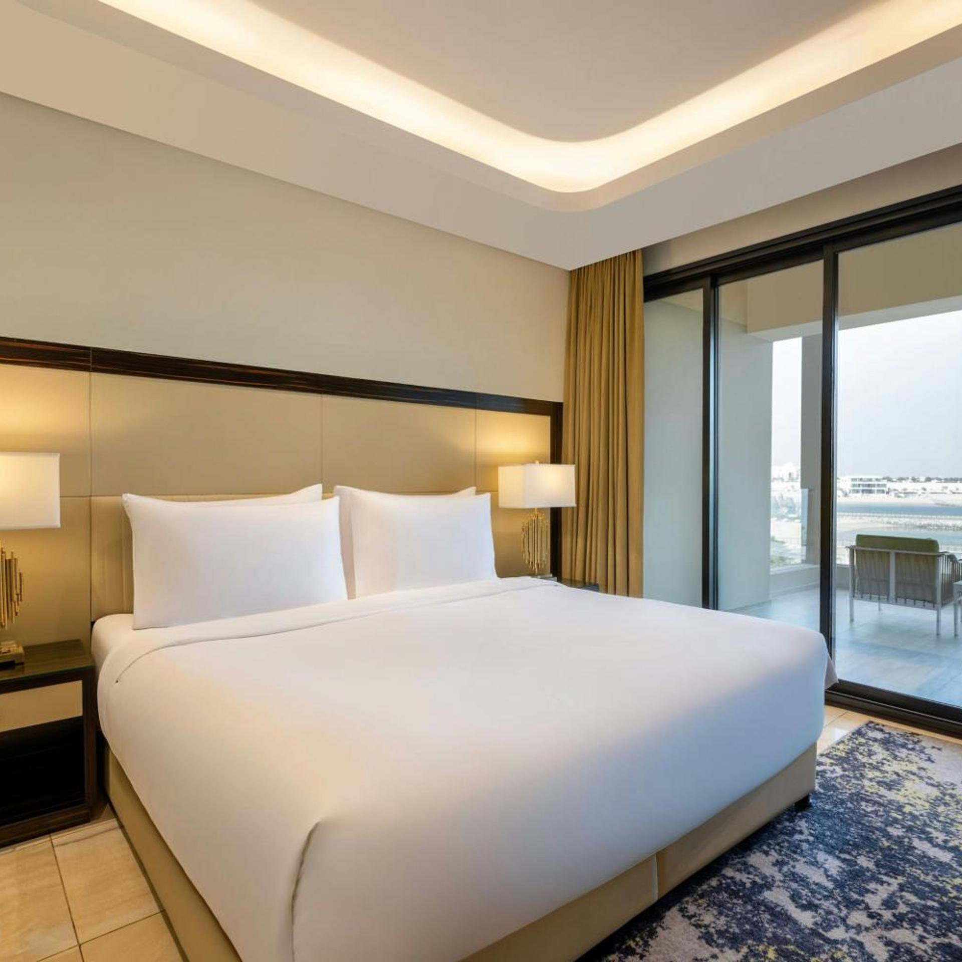 1 Bedroom, Suite, Apartment, King Bed, Sea View, Balcony