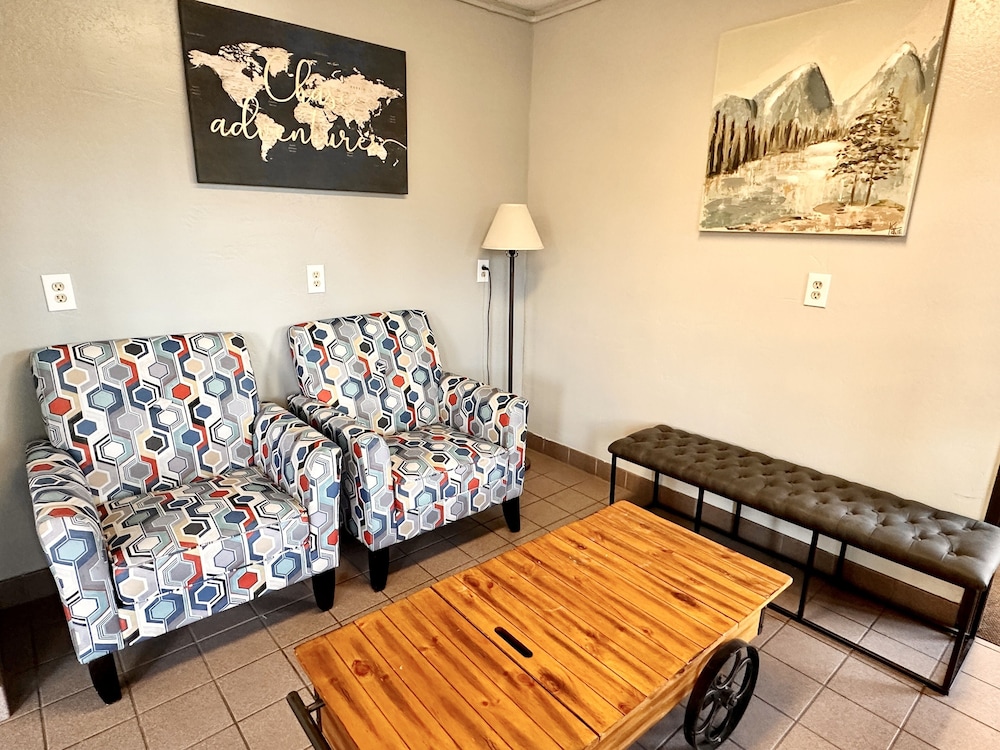 Super 8 Missoula Brooks Street 20/31