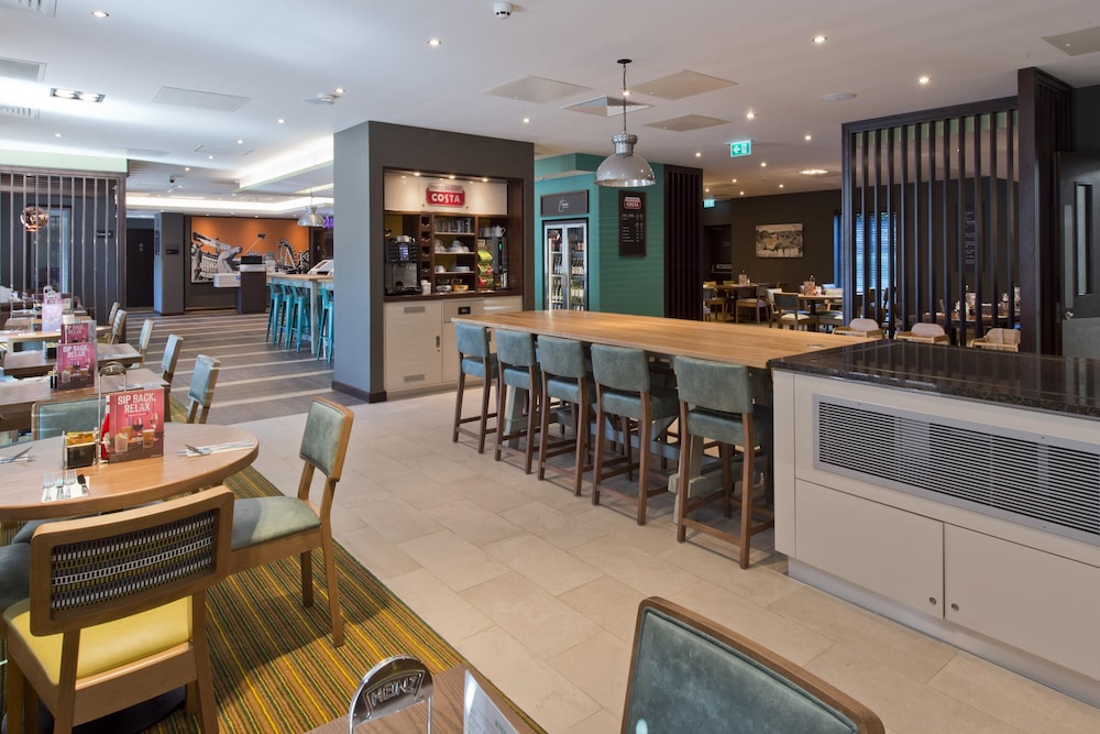 Premier Inn Sevenoaks Hotel 17/30