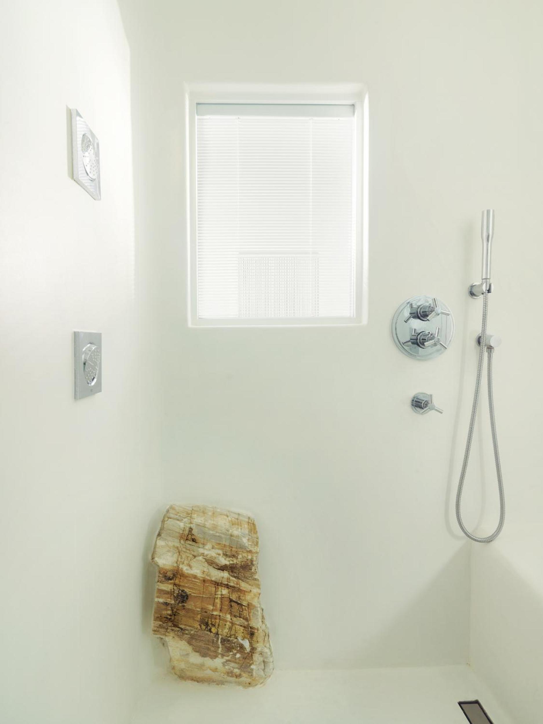 Deluxe, Double Bed, Partial Sea View, Outdoor Jetted Tub