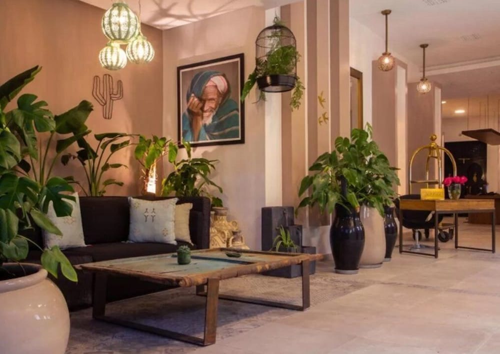 Dellarosa Boutique Hotel & Spa 45/70