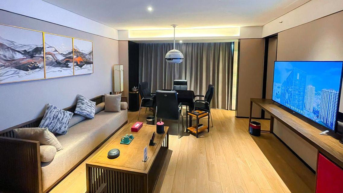REZEN HOTEL Eastern AOYUE 17/28
