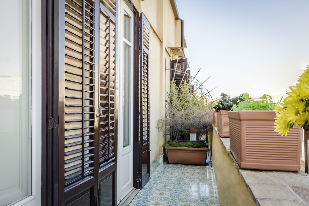 Eurostars Centrale Palace 2/50