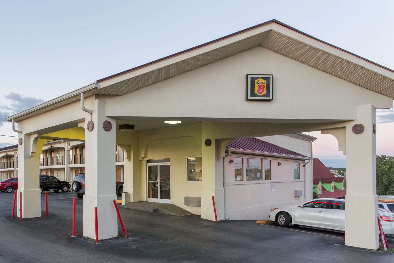 Super 8 By Wyndham Antioch/Nashville South East 8/12