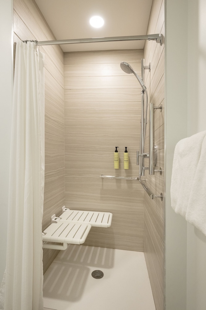 SpringHill Suites by Marriott Colorado Springs Downtown 40/44