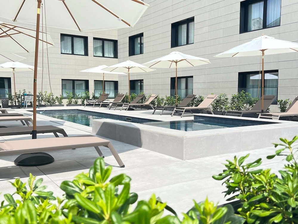 Novotel Parma Centro 72/74
