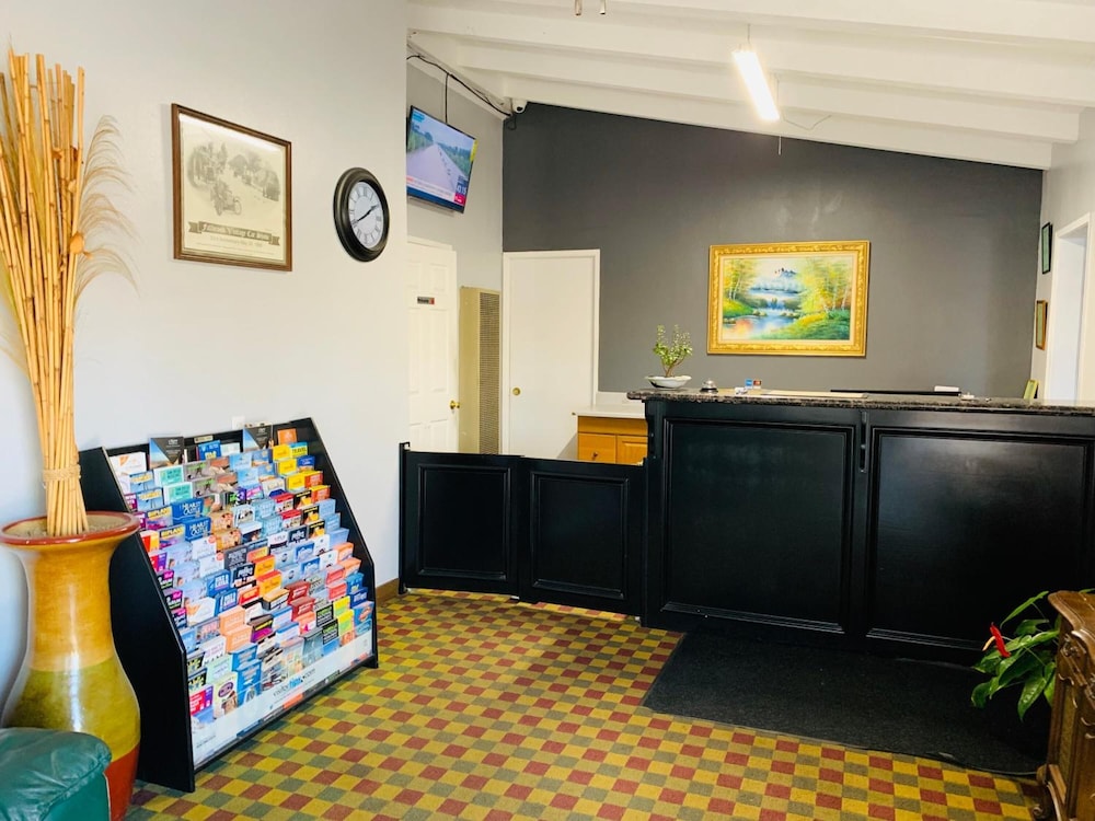 Fallbrook Country Inn 22/65