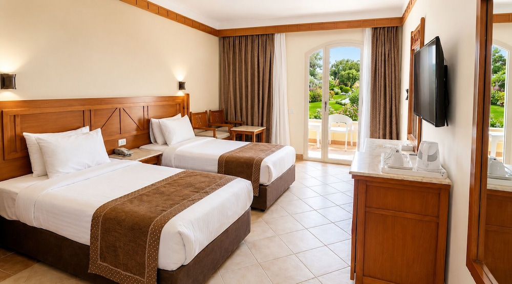 Regency Plaza Aqua Park Spa Resort 36/87