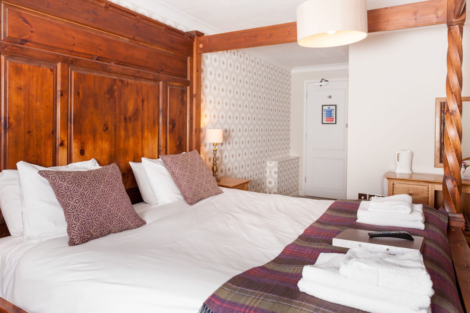 Family, Double Bed