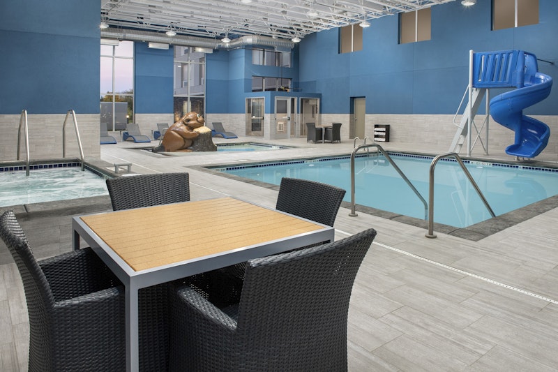 Hampton Inn Warroad 47/53