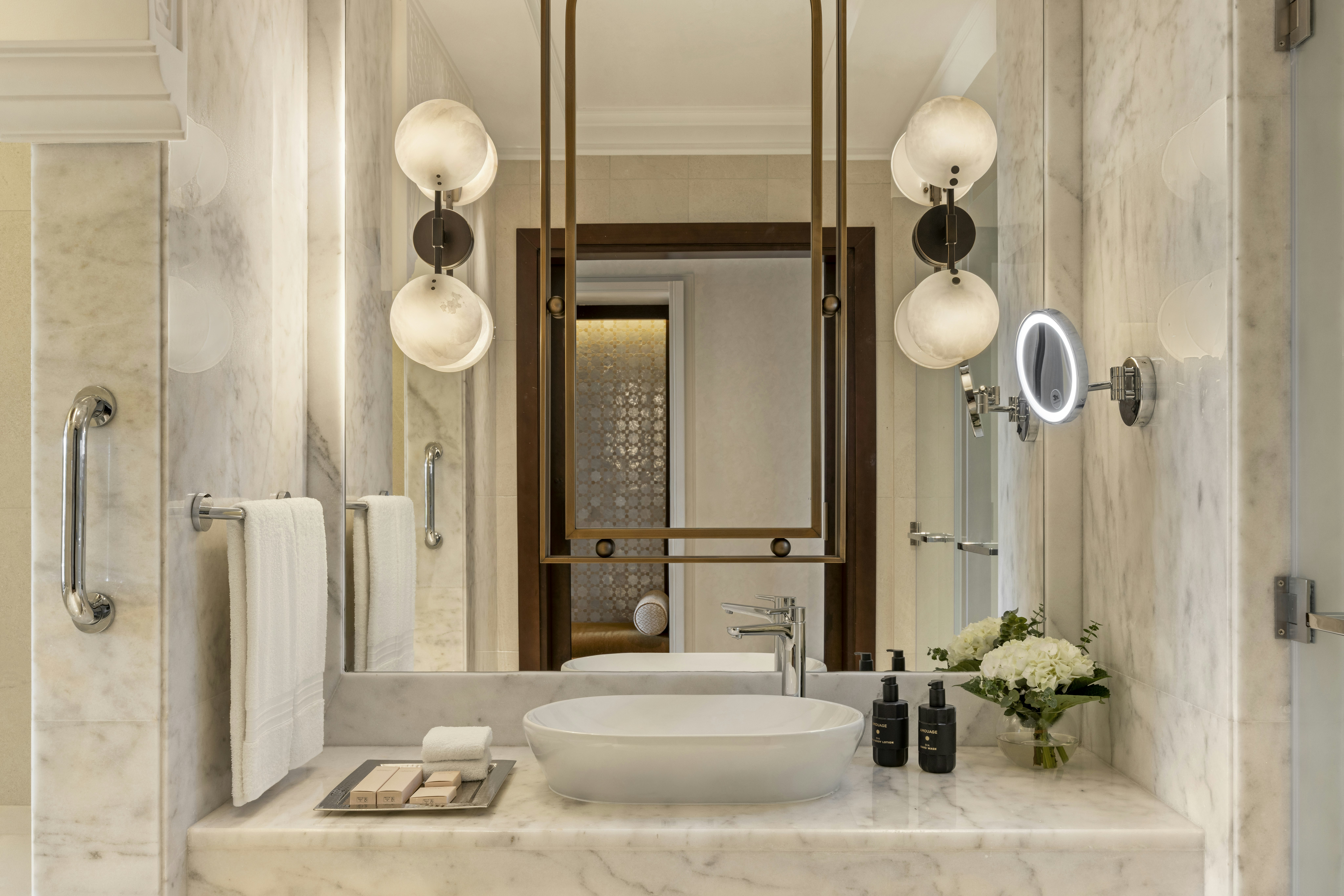 Jumeirah Zabeel Saray Dubai 78/79