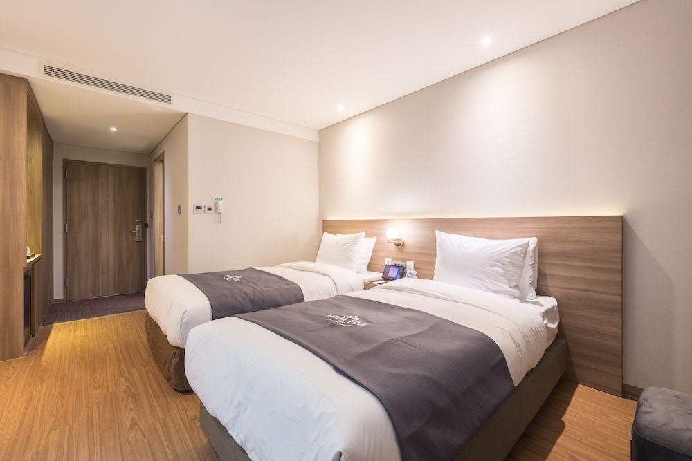 HOTEL FINE JEJU 18/47