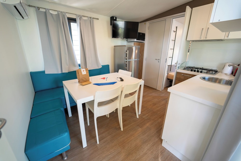 Vacanze Camping Boutique 18/50