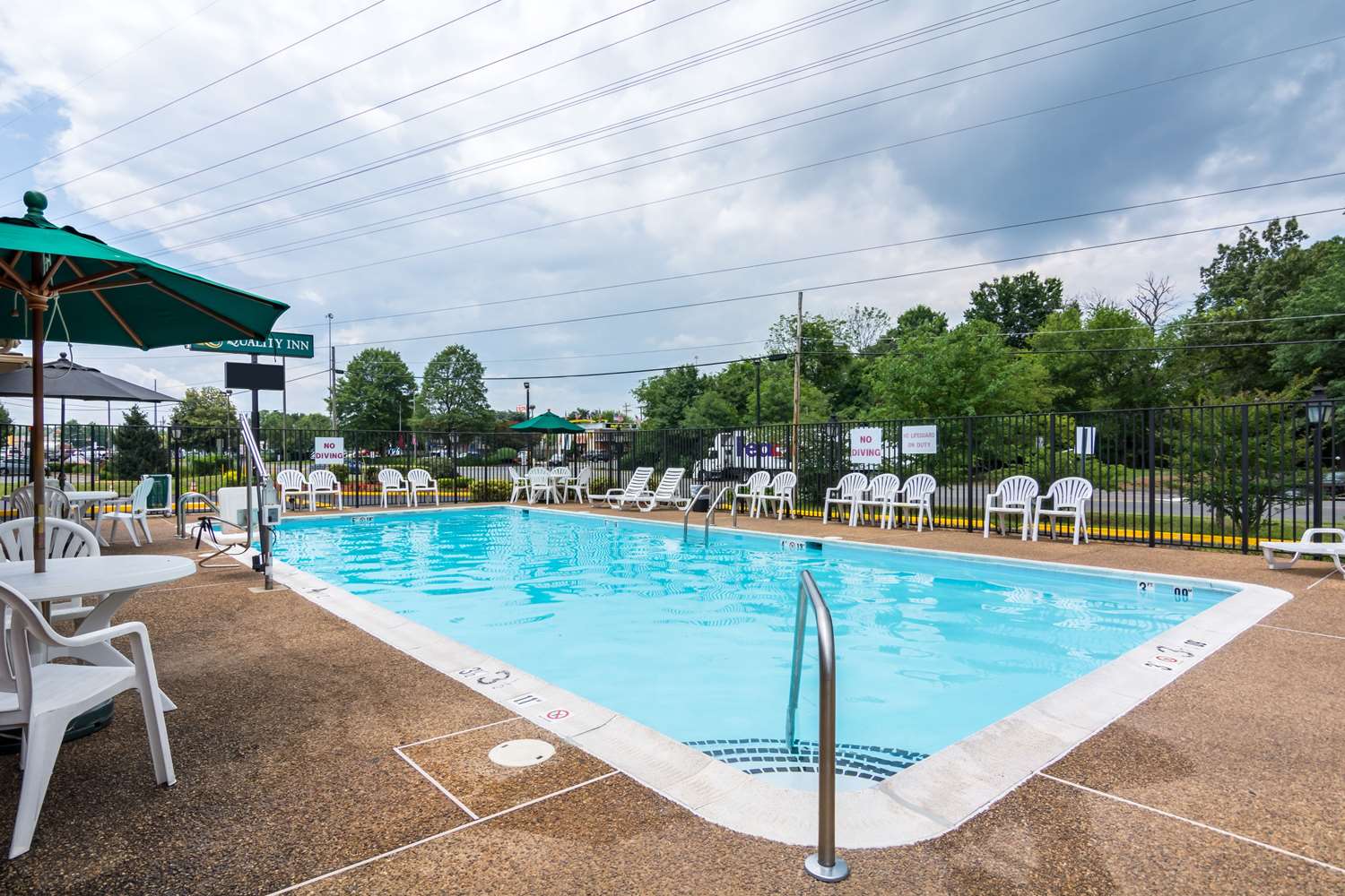 Quality Inn Manassas, VA 30/51